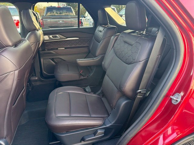 2025 Ford Explorer Platinum ULTIMATE PACKAGE