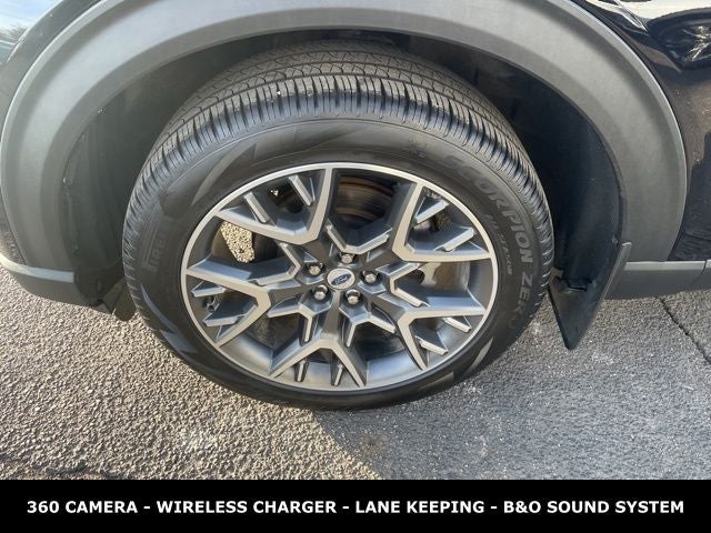 2025 Ford Explorer Platinum 400HP ULTIMATE PACKAGE