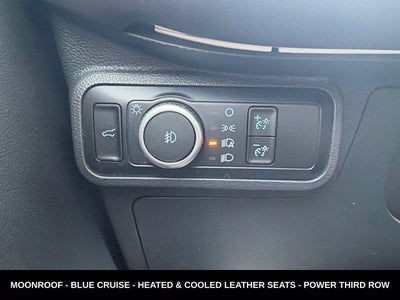 2025 Ford Explorer Platinum ULTIMATE PACKAGE