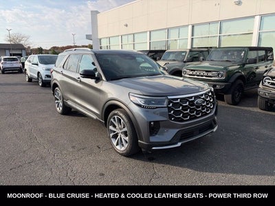 2025 Ford Explorer Platinum ULTIMATE PACKAGE