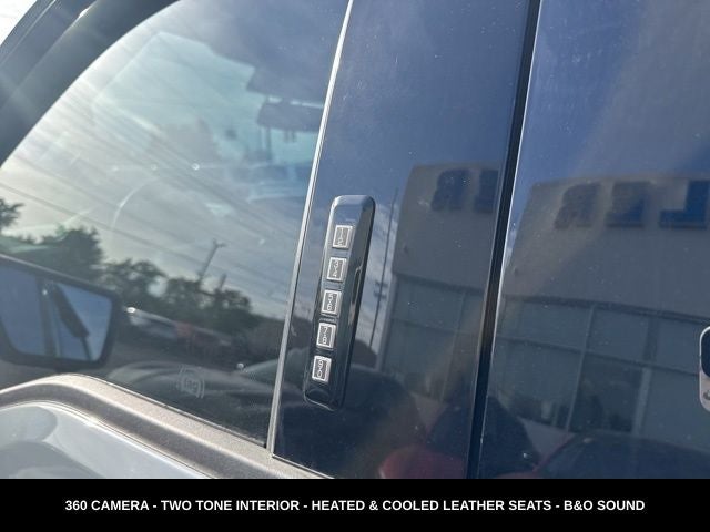2023 Ford F-150 Lariat MOONROOF