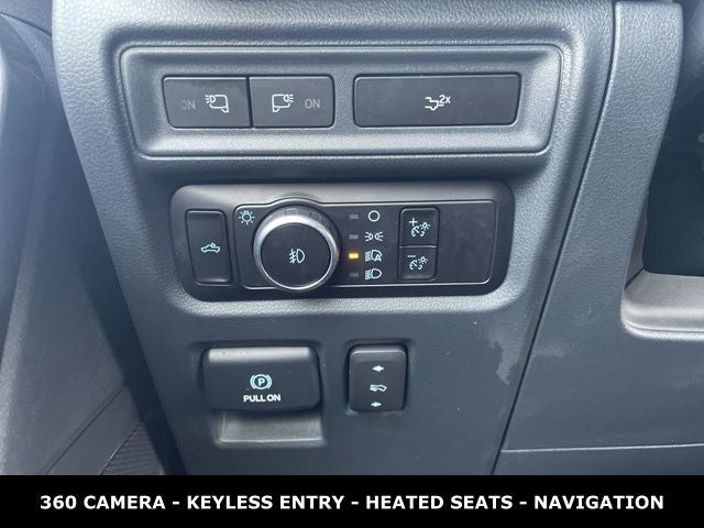 2023 Ford F-150 XLT 4WD