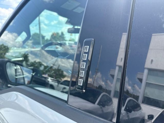 2024 Ford F-150 XLT BLACKOUT PACKAGE