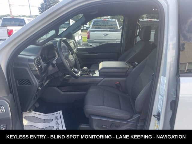 2024 Ford F-150 XLT BLACK OUT PACKAGE