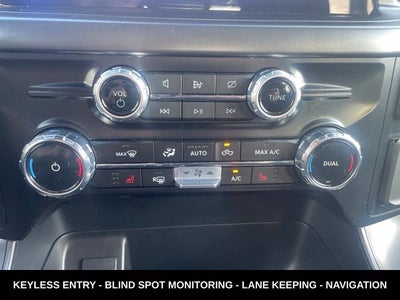 2024 Ford F-150 XLT BLACK OUT PACKAGE