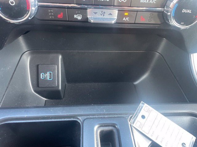 2024 Ford F-150 XLT BLACK OUT PACKAGE