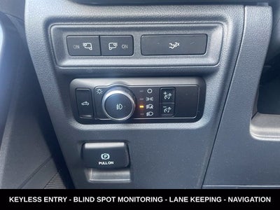 2024 Ford F-150 XLT BLACK OUT PACKAGE