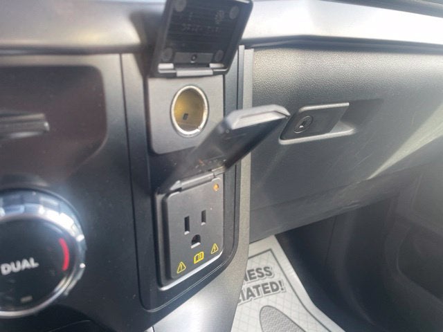 2024 Ford F-150 XLT BLACK OUT PACKAGE
