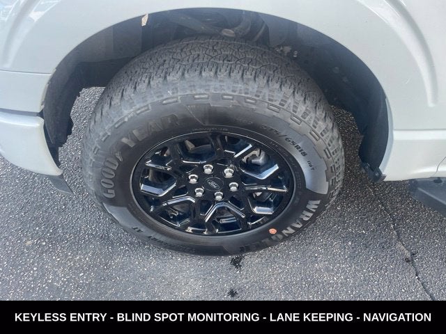 2024 Ford F-150 XLT BLACK OUT PACKAGE