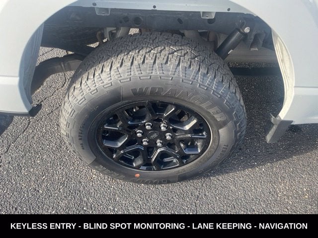 2024 Ford F-150 XLT BLACK OUT PACKAGE