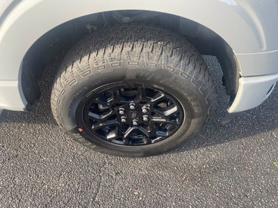 2024 Ford F-150 XLT BLACK OUT PACKAGE