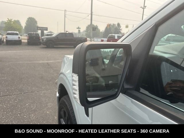 2024 Ford F-150 XLT TWIN PANEL MOONROOF