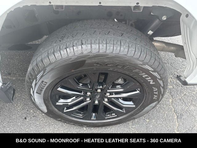 2024 Ford F-150 XLT TWIN PANEL MOONROOF