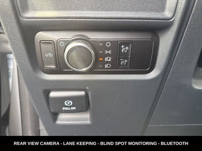 2023 Ford F-150 XL STX 4X4