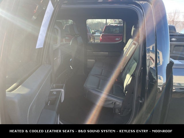 2023 Ford F-150 Lariat TWIN PANEL MOONROOF