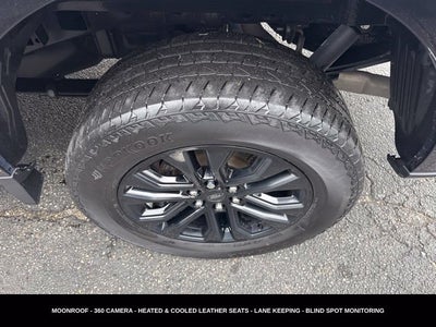 2024 Ford F-150 XLT TWIN PANEL MOONROOF