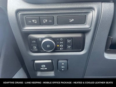 2024 Ford F-150 Lariat TWIN PANEL MOONROOF