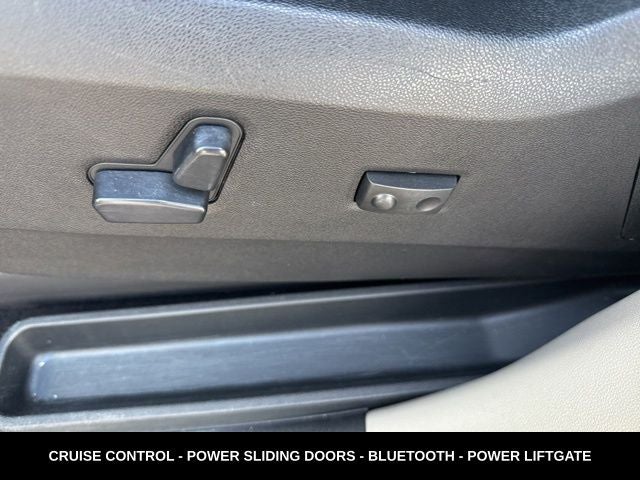 2014 Chrysler Town & Country Touring LOCAL TRADE