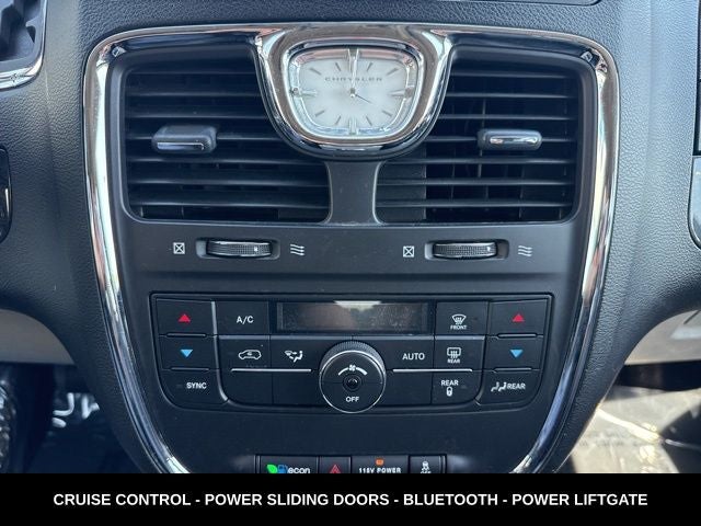 2014 Chrysler Town & Country Touring LOCAL TRADE