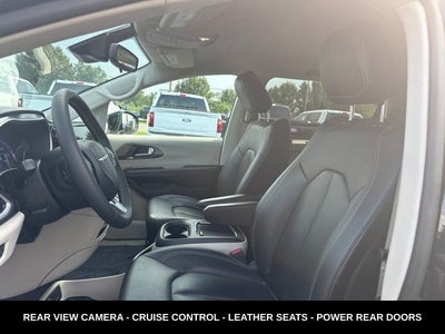 2024 Chrysler Pacifica Touring L STOW N GO SEATING