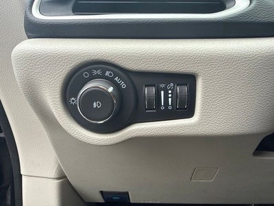 2024 Chrysler Pacifica Touring L STOW N GO SEATING