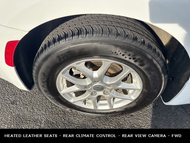 2023 Chrysler Pacifica Touring L STOW N GO SEATING