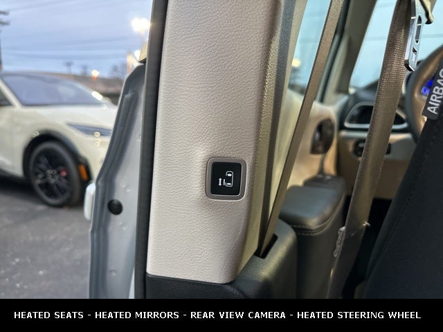 2023 Chrysler Voyager LX STOW N GO SEATING
