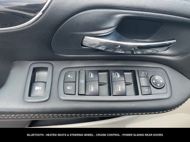 2014 Dodge Grand Caravan SXT 30th Anniversary