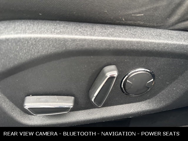 2019 Ford Fusion Hybrid SE 42 MPG