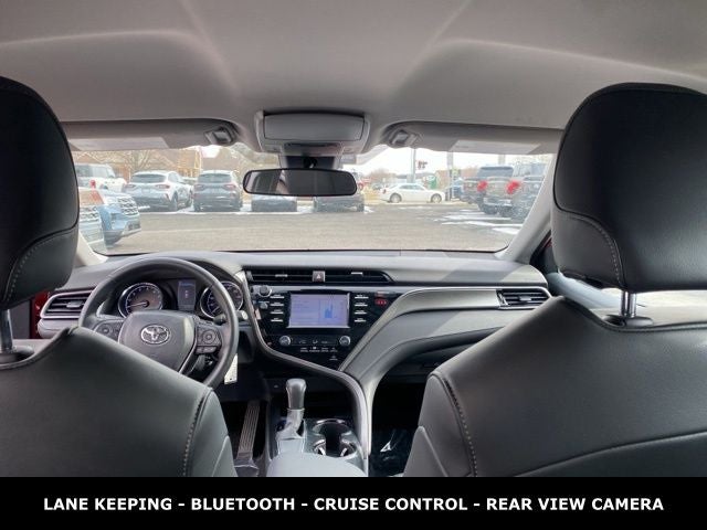 2020 Toyota Camry SE 39 MPG