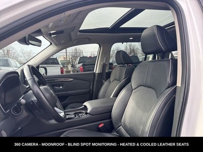 2023 Honda Pilot Elite AWD