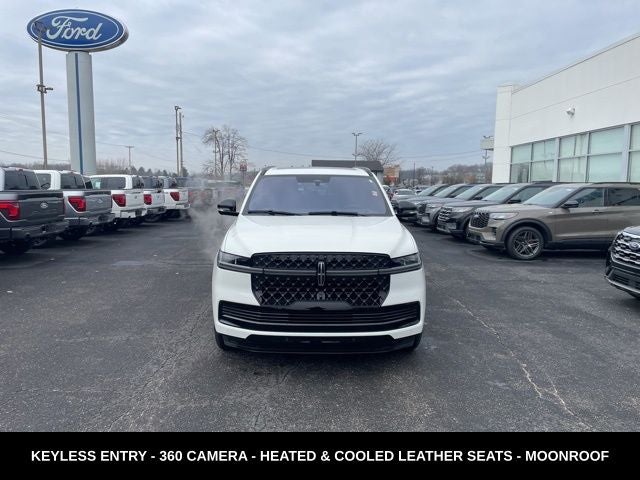 2025 Lincoln Navigator Reserve BLACKOUT PACKAGE