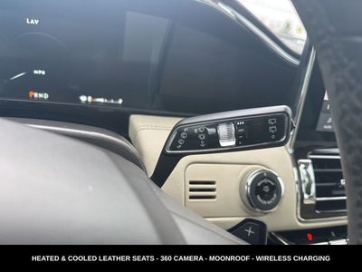 2020 Lincoln Navigator L Reserve LUXURY PACKAGE