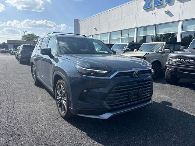 2026 Toyota Grand Highlander Hybrid Base
