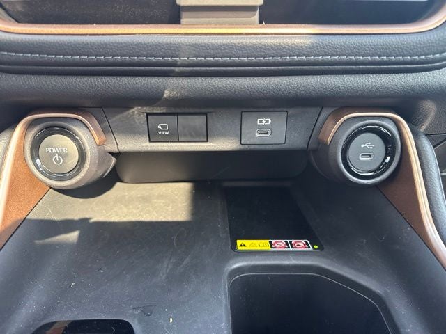 2026 Toyota Grand Highlander Hybrid Base