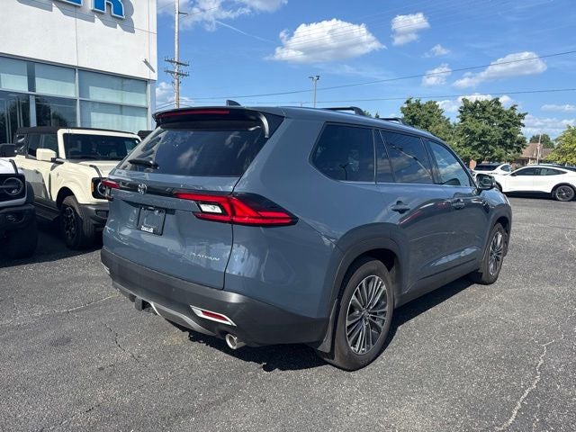 2026 Toyota Grand Highlander Hybrid Base