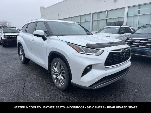 2023 Toyota Highlander Platinum PANORAMIC ROOF