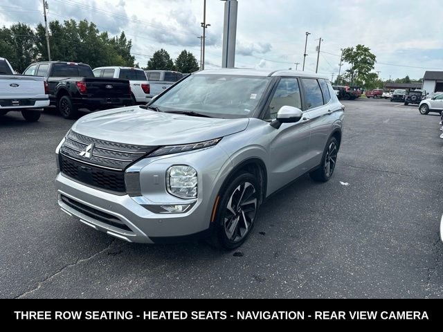 2024 Mitsubishi Outlander SE 3RD ROW
