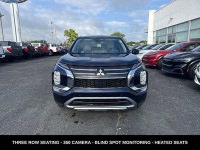2025 Mitsubishi Outlander SE 3RD ROW
