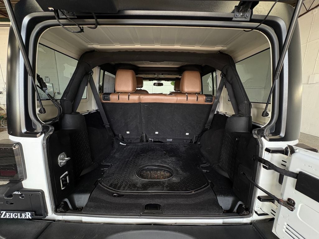 2018 Jeep Wrangler JK Unlimited Sahara