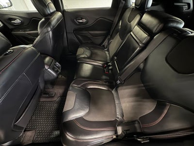 2016 Jeep Cherokee Trailhawk Integrated Voice Command w/Bluetooth