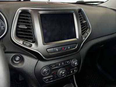2022 Jeep Cherokee Trailhawk Sunroof
