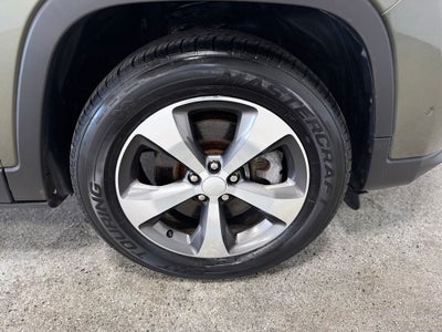 2019 Jeep Cherokee Limited Luxury Group