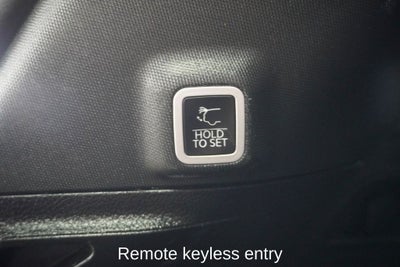 2023 Jeep Grand Cherokee Altitude X Power Sunroof & Capri Leatherette/Suede Seats