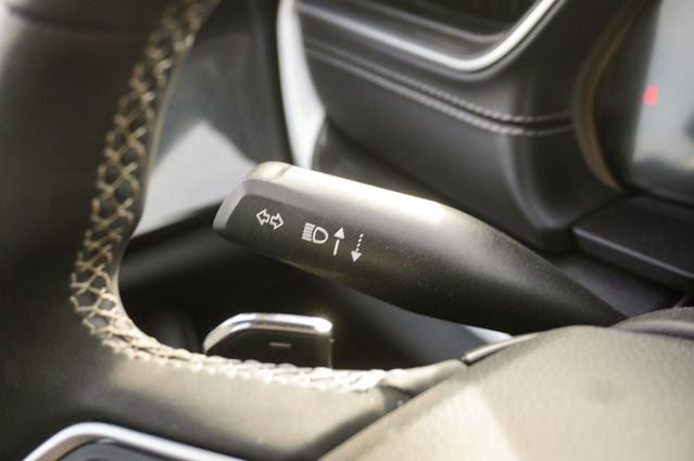 2023 Jeep Grand Cherokee Altitude X Power Sunroof & Back-Up Camera