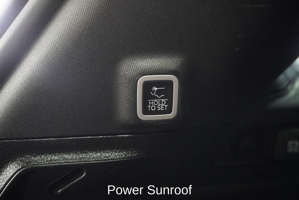 2023 Jeep Grand Cherokee Altitude X Navigation & Power Sunroof