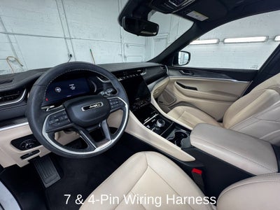 2024 Jeep Grand Cherokee Limited Dual-Pane Panoramic Sunroof