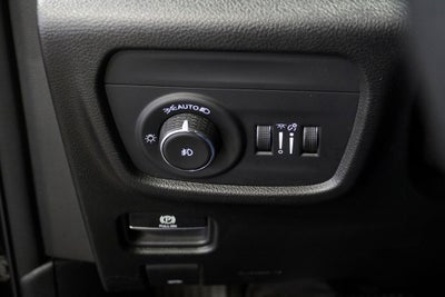 2024 Jeep Grand Cherokee Limited Navigation System & Dual-Pane Panoramic Sunroof