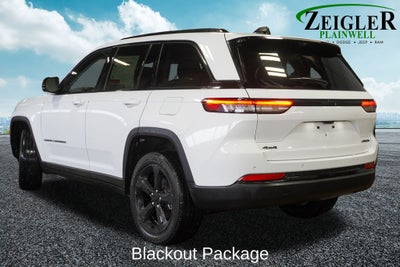 2023 Jeep Grand Cherokee Limited Blackout Package with Navigation