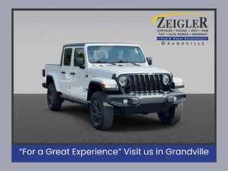 2022 Jeep Gladiator Sport